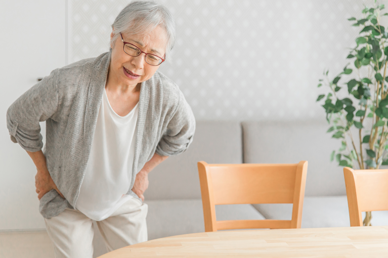 股関節の痛みでお悩みの方へ