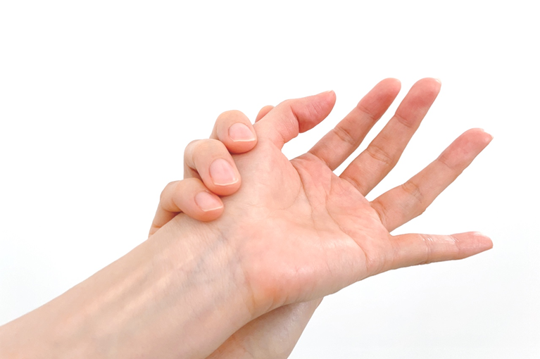 ばね指は自然に治る？放置するとどうなる？